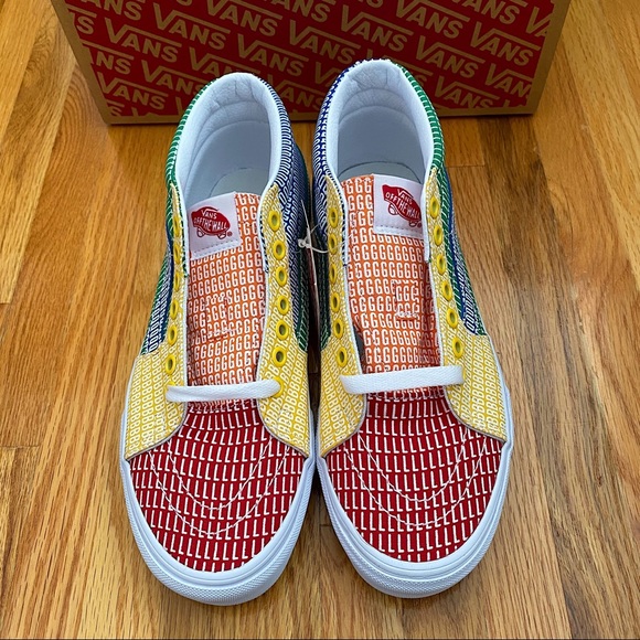 Vans Pride Sk8-Mid Women’s Sneakers - Picture 3 of 6